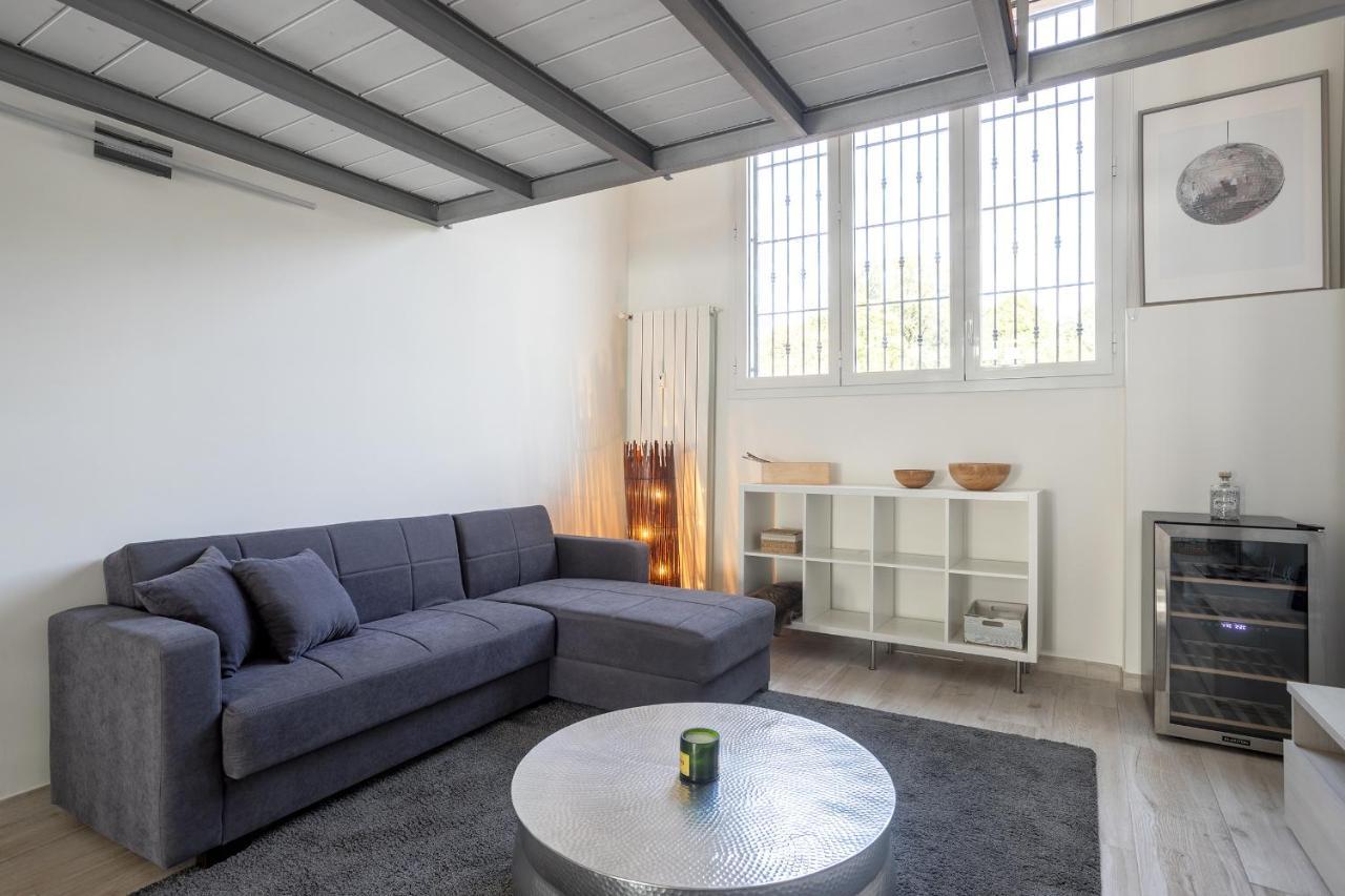 Navigli-duomo Exclusive Design Loft Su Due Piani Con Wifi Appartement